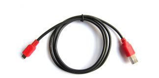 Ladda säkert och snabbt med speciell USB-kabel