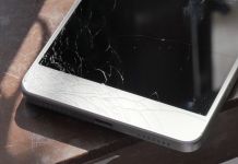 Nu kommer äntligen riktigt stöttåliga skärmar