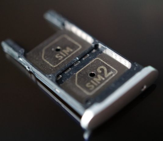 Dubbla SIM håller på att bli standardfunktion
