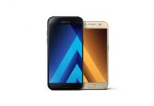 Samsung satsar på vattentätning i billigare mobiler
