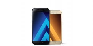 Samsung satsar på vattentätning i billigare mobiler