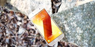 Test: Samsung Galaxy A3 (2017) – en liten guldklimp Samsung Galaxy A3 (2017)