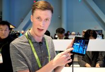 ZTE Axon M har galen dubbelskärmsdesign