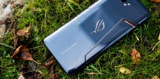 Test: Asus ROG Phone II – allt för gaming Test Asus ROG Phone II