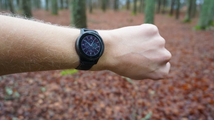 Test: Garmin Vivoactive 4s – liten och blyg